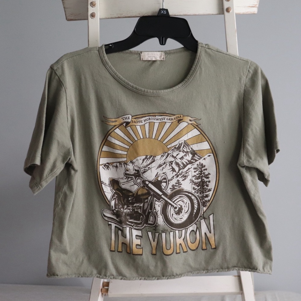 Vintage Yukon Graphic Tee